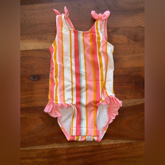 Cat & Jack Other - Cat & Jack Swimsuit 6m